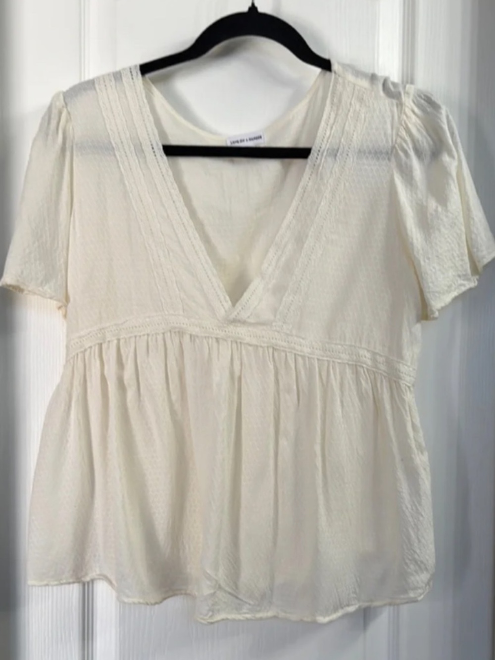 Love on a Hanger Cream Top Size L